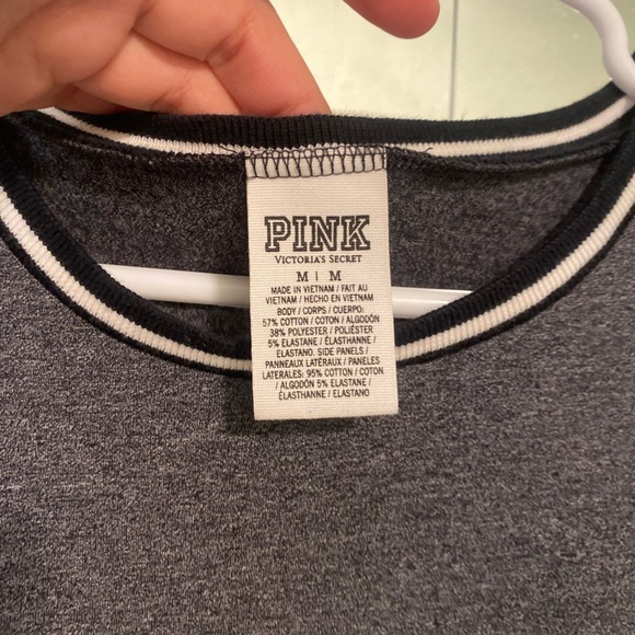 Victoria’s Secret PINK dress 
Signature PINK logo - Picture 4 of 5